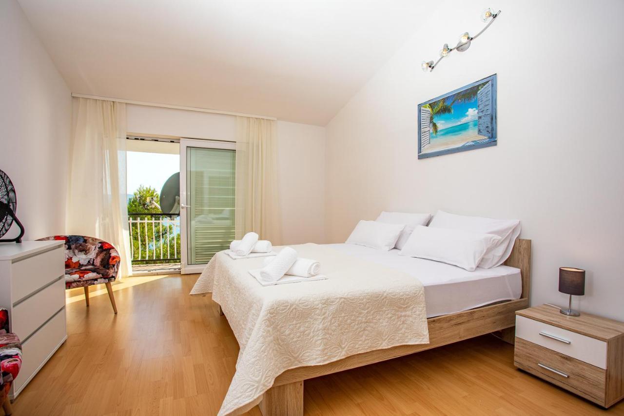 Adisa Apartment Omis