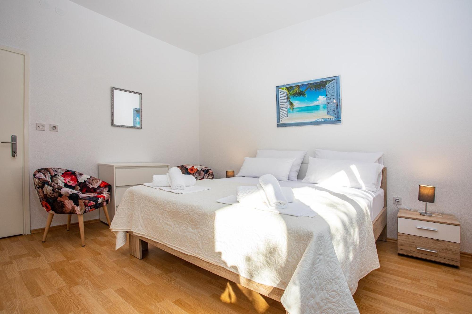 Apartment Adisa Omis